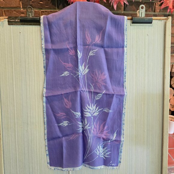 Vintage Silk Scarf in a Soft Purple with Tie-Dye Elements and Foliage - Picture 1 of 4